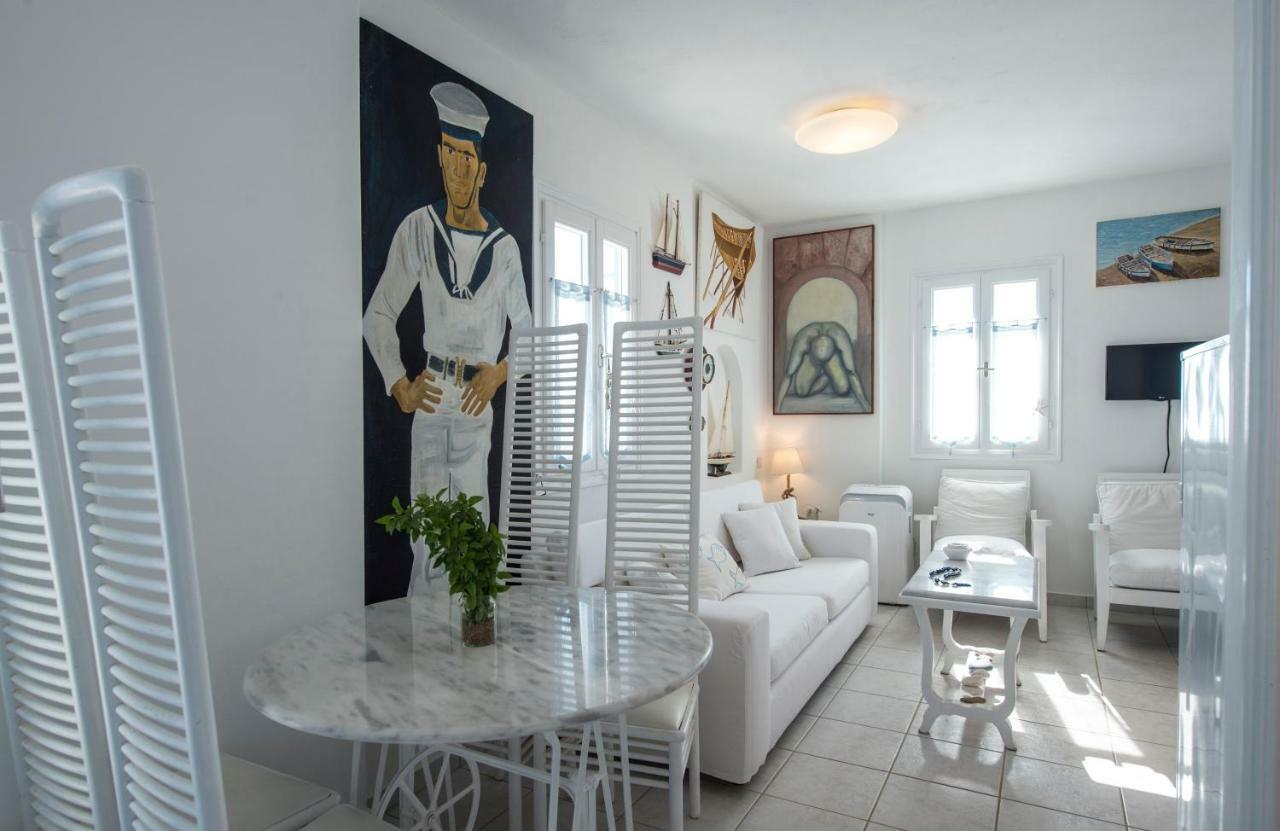 Aiolos Home With Private Veranda And Amazing Sea Views, Paros Piso Livadi Extérieur photo